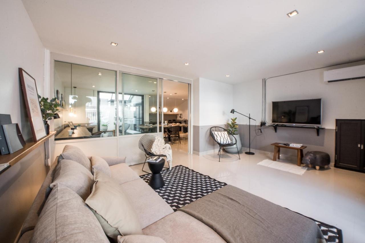 Aridom Designer Loft House Villa Банкок Екстериор снимка